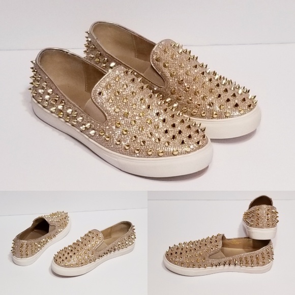 Shoes - Spike Flats Shoes - Spike Flats